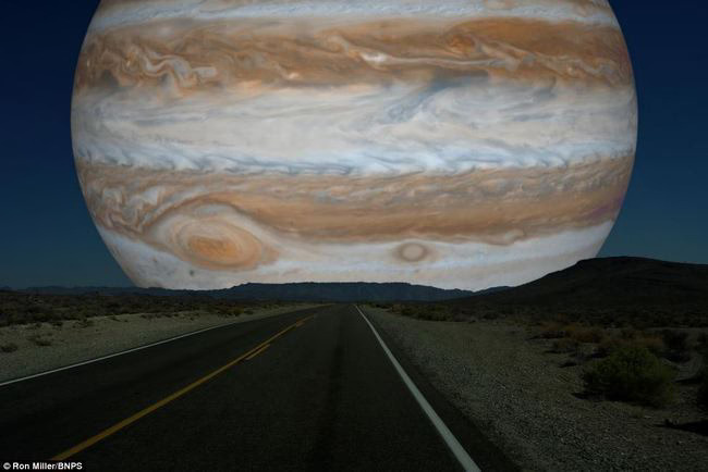 If Jupiter was earth's moon